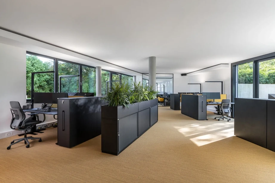 Arbeitsplätze im MediaKomtec Büro